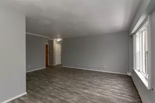 7333 N Ridge Blvd, Chicago, IL 60645 - Photo 5