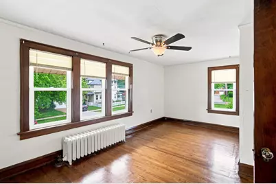 315 Center Street, Waukegan, IL 60085 - Photo 15