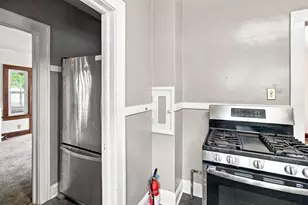 315 Center St, Waukegan, IL 60085 - Photo 7