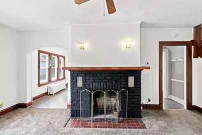 315 Center Street, Waukegan, IL 60085 - Photo 11