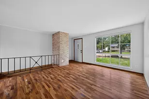 114 S Willow Ln, Glenwood, IL 60425 - Photo 5