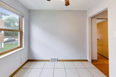 3024 Harlem Avenue #2, Riverside, IL 60546 - Photo 7