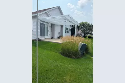 670 S Wellston Lane, Romeoville, IL 60446 - Photo 3
