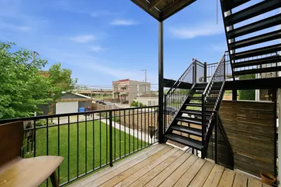 2825 W Walnut Street, Chicago, IL 60612 - Photo 25