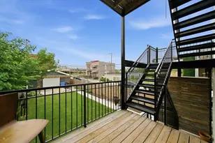 2825 W Walnut St, Chicago, IL 60612 - Photo 25