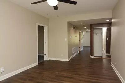 5208 N Sawyer Avenue #2, Chicago, IL 60625 - Photo 13