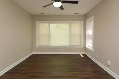 5208 N Sawyer Avenue #2, Chicago, IL 60625 - Photo 11