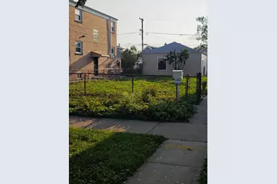 2922 N 75th Court, Elmwood Park, IL 60707 - Photo 3