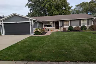 518 Exmoor Rd, Elk Grove Village, IL 60007 - Photo 1