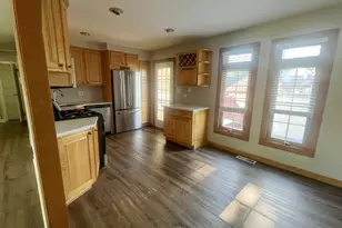 19613 Redwood Ln, Mokena, IL 60448 - Photo 9