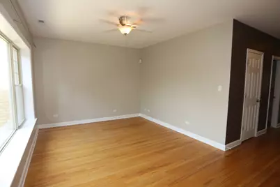 5208 N Sawyer Avenue #1, Chicago, IL 60625 - Photo 7
