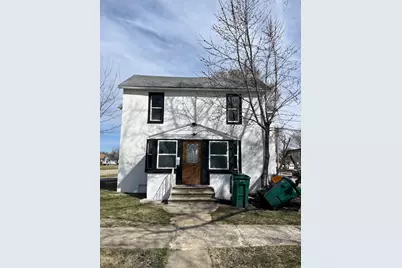 102 E Stanton Street, Streator, IL 61364 - Photo 1