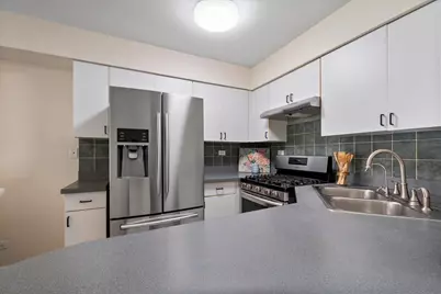 238 N Walnut Street #B, Bensenville, IL 60106 - Photo 7