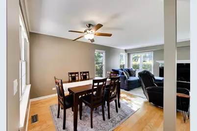 2331 Sedgfield Court, Schaumburg, IL 60194 - Photo 9