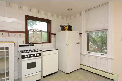 2825 W Shakespeare Avenue #2, Chicago, IL 60647 - Photo 5