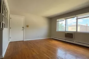4752 N Olcott Ave, Harwood Heights, IL 60706 - Photo 3