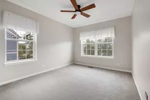 3061 Hughsdale St, Elgin, IL 60124 - Photo 21