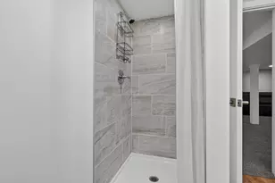 15776 W Woodbine Cir, Vernon Hills, IL 60061 - Photo 29