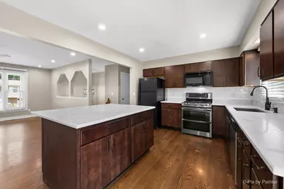 6122 Pleasant View Road, Cary, IL 60013 - Photo 7