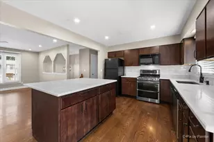 6122 Pleasant View Rd, Cary, IL 60013 - Photo 7