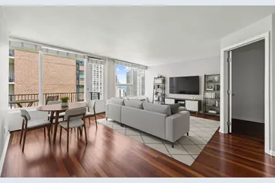 [Address not provided], Chicago, IL 60610 - Photo 3