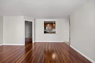 [Address not provided], Chicago, IL 60610 - Photo 7