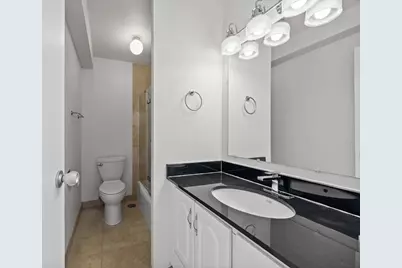 [Address not provided], Chicago, IL 60610 - Photo 15