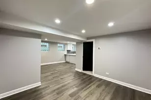 2617 W Rascher Ave, Chicago, IL 60625 - Photo 11
