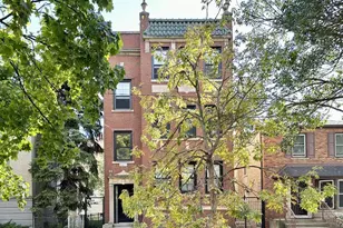 2617 W Rascher Ave, Chicago, IL 60625 - Photo 1