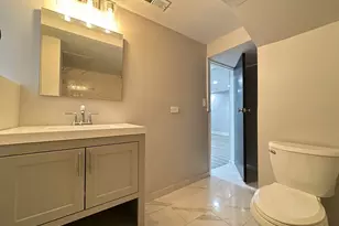 2617 W Rascher Ave, Chicago, IL 60625 - Photo 19