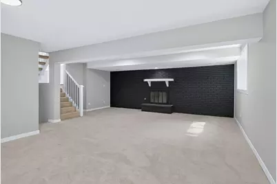 216 W Kimbell Avenue, Elmhurst, IL 60126 - Photo 9