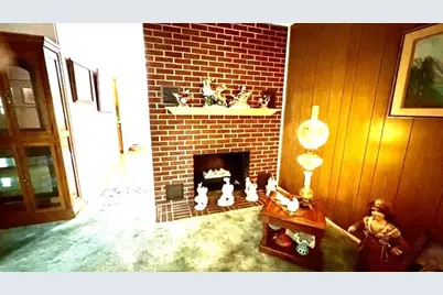 525 E Honeywell Street, Hoopeston, IL 60942 - Photo 17