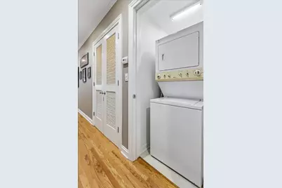 1148 W Roscoe Street #1E, Chicago, IL 60657 - Photo 17