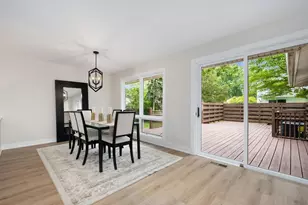 959 Ridge Ave, Elk Grove Village, IL 60007 - Photo 7