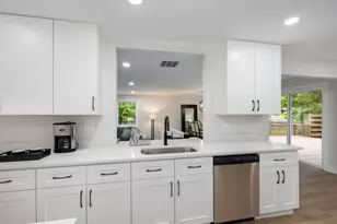 959 Ridge Ave, Elk Grove Village, IL 60007 - Photo 17