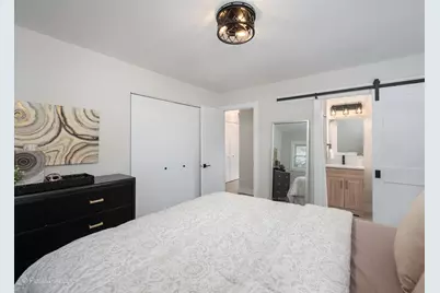 959 Ridge Avenue, Elk Grove Village, IL 60007 - Photo 19