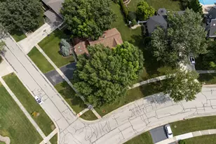1902 Gigi Ln, Darien, IL 60561 - Photo 47