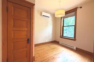 2036 N Sawyer Ave, Chicago, IL 60647 - Photo 15