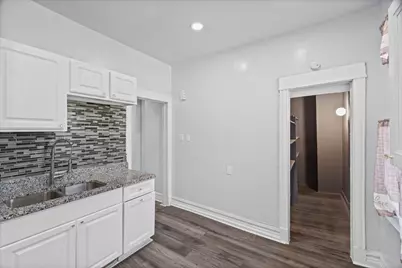 1608 S Millard Avenue, Chicago, IL 60623 - Photo 9