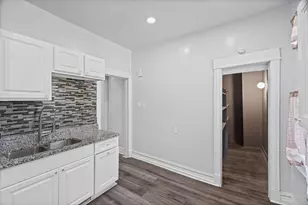1608 S Millard Ave, Chicago, IL 60623 - Photo 9