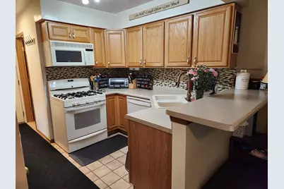1349 Queensgreen Circle, Naperville, IL 60563 - Photo 5