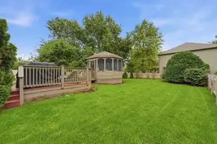 801 Fieldale Ln, Grayslake, IL 60030 - Photo 31