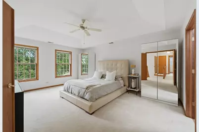 801 Fieldale Lane, Grayslake, IL 60030 - Photo 17