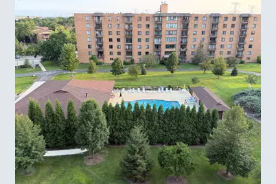 1717 W Crystal Lane #712, Mount Prospect, IL 60056 - Photo 23