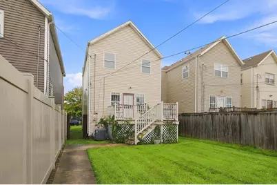 6957 S East End Avenue, Chicago, IL 60649 - Photo 13