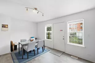 6957 S East End Ave, Chicago, IL 60649 - Photo 5