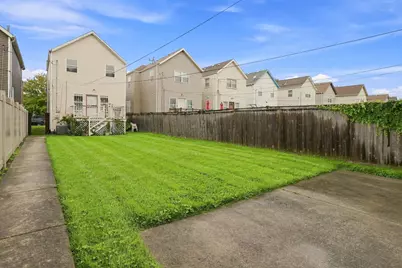 6957 S East End Avenue, Chicago, IL 60649 - Photo 15