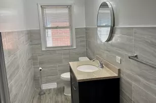 5452 Brummel St, Skokie, IL 60077 - Photo 11
