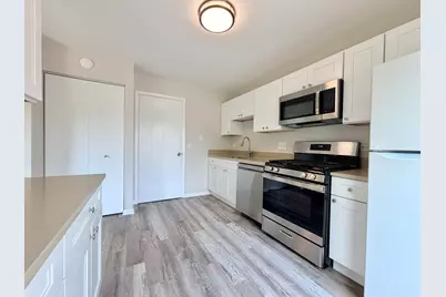 964 Brunswick Circle #-, Schaumburg, IL 60193 - Photo 11