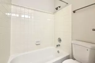 964 Brunswick Cir, Schaumburg, IL 60193 - Photo 19